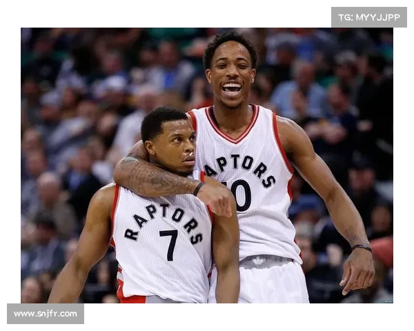 NBA巅峰对决激烈上演 球星对抗引爆赛场激情与悬念